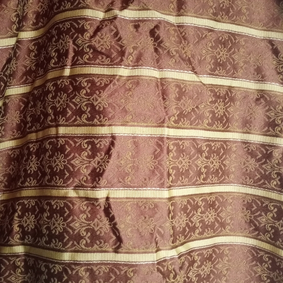 GORGEOUS NEW Linen N Things Pair of 24" Square Cushion/Pillow Shams Set of 2 - Picture 2 of 5